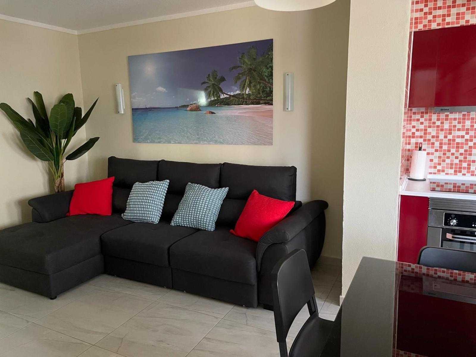 T2 With Pool, 300M From The Beach Portimão Buitenkant foto