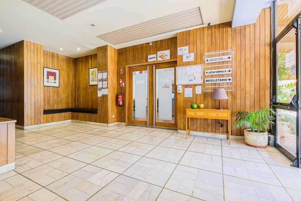 T2 With Pool, 300M From The Beach Portimão Buitenkant foto